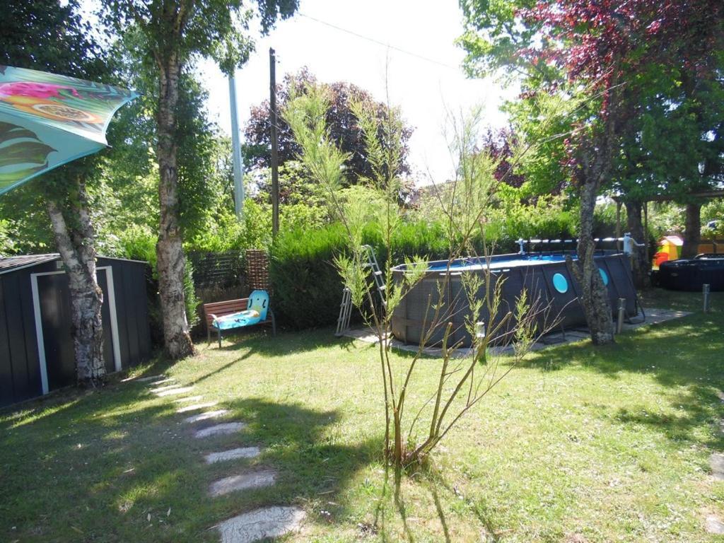 Le Clos Des Tuileries Montholon Buitenkant foto